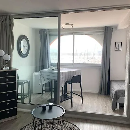 Apartment Avec Vue Sur Le Port